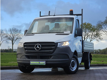 Легка бортова вантажівка MERCEDES-BENZ Sprinter 317