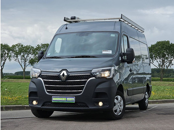Суцільнометалевий фургон RENAULT Master 2.3