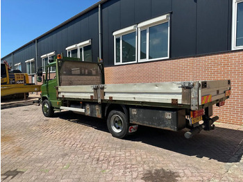 Бортова вантажівка/ Платформа Mercedes-Benz Vario 816D: фото 2