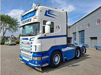 Тягач SCANIA R 560