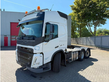 Тягач VOLVO FM