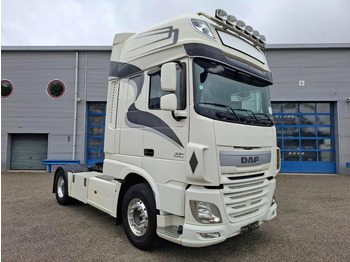 Тягач DAF XF106-460 / DEB / TUV:20-01-2026 / 753438 KM / FRIDGE / ACC / LWDS / GEN2 V2 TACHO / ALCOA / AUTOMATIC / EURO-6 / 2017: фото 2