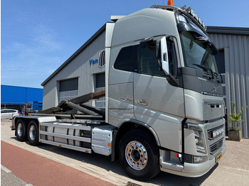 Гаковий мультиліфт вантажівка VOLVO FH16 750
