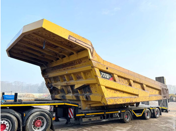 Кар'єрний самоскид CATERPILLAR 777