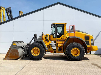 Колісний навантажувач VOLVO L150H