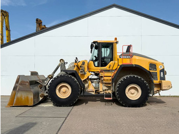 Колісний навантажувач VOLVO L150H