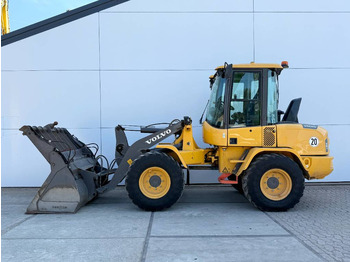 Колісний навантажувач VOLVO L30G