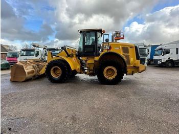 Колісний навантажувач CATERPILLAR 950M