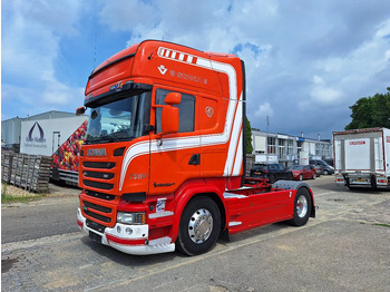 Тягач SCANIA R 450