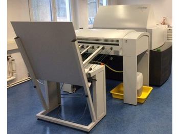 : фото в шапці сторінки