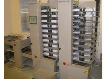 : фото в шапці сторінки