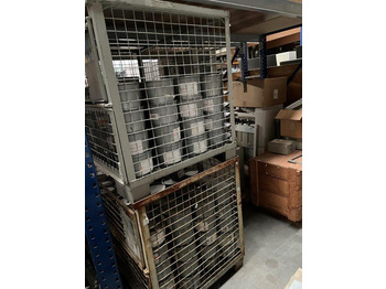 : фото в шапці сторінки