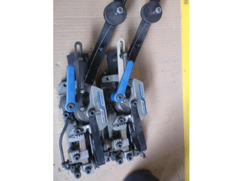 : фото в шапці сторінки