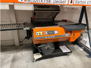 : фото в шапці сторінки