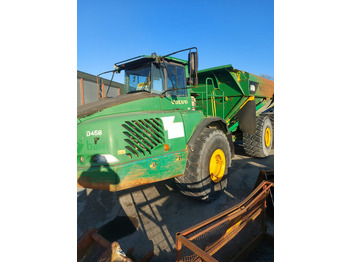 Шарнірний самоскид VOLVO A40D