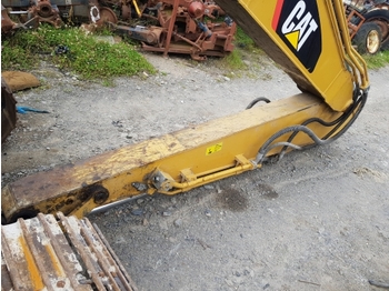 Стріла CATERPILLAR