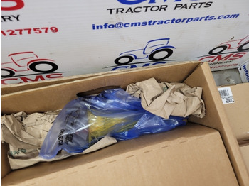Передня вісь Claas Arion 600 Series A36, A37 Carraro 20.29 Si Front Axle Bevel Gear Z13x32 068875: фото 3