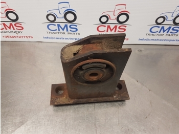 Підвіска кабіни в категорії Трактори Ford 7840, 8240, 8340 Cab Support Assy Rear Left E9nn94001n45aa11m: фото 3