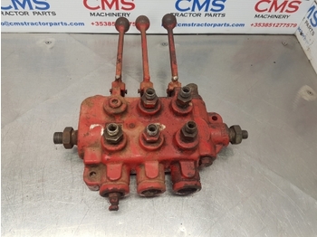 Гідравлічний клапан в категорії Трактори Gresen Hydraulic 3 Spool Valve,triple Spool Valve With 3 Levers Gresen 2703: фото 3