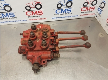 Гідравлічний клапан в категорії Трактори Gresen Hydraulic 3 Spool Valve,triple Spool Valve With 3 Levers Gresen 2703: фото 2