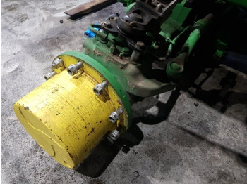 Передня вісь JOHN DEERE