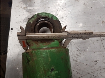 Гідроциліндр в категорії Трактори John Deere 6300, 6400, 6115m Hydraulic Assistor Ram Cylinder Al76637, Al110595: фото 5 Гідроциліндр в категорії Трактори John Deere 6300, 6400, 6115m Hydraulic Assistor Ram Cylinder Al76637, Al110595: фото 5