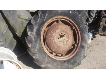: фото в шапці сторінки