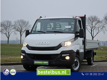 Легка бортова вантажівка IVECO Daily 35s14