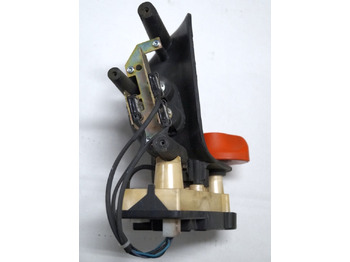 Електрична система в категорії Вантажно-розвантажувальна техніка Linde 1443605100 | Rijschakelaar Control handle Control module: фото 2 Електрична система в категорії Вантажно-розвантажувальна техніка Linde 1443605100 | Rijschakelaar Control handle Control module: фото 2