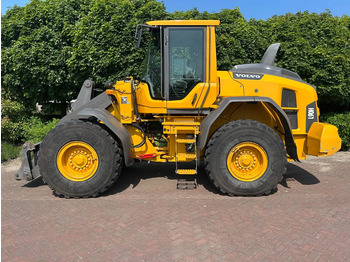 Колісний навантажувач VOLVO L90H