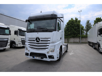 Тягач MERCEDES-BENZ Actros 1845