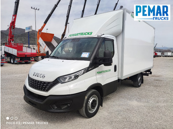 Фургон з закритим кузовом IVECO Daily