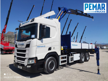 Вантажівка з маніпулятором SCANIA R 520