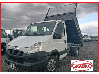 Малотоннажний самоскид IVECO Daily 35C15