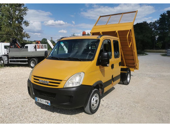 Малотоннажний самоскид IVECO Daily 35c12