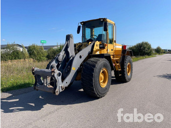 Колісний навантажувач VOLVO L90D