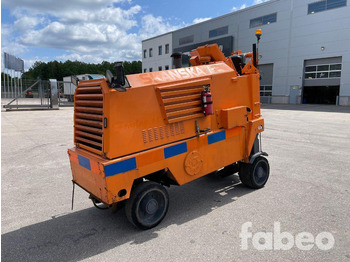Асфальтоукладальна машина WIRTGEN