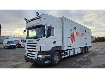 Для перевезення худоби вантажівка SCANIA R 420