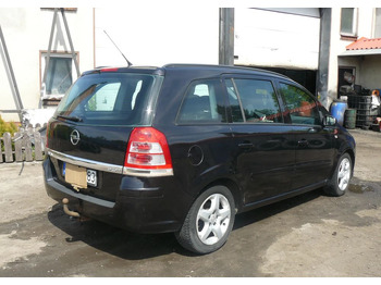 Позашляховик Opel Zafira 1.9 CDTI Cosmo: фото 4