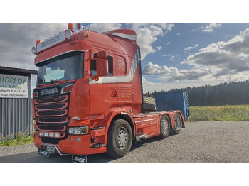 Тягач SCANIA R 520