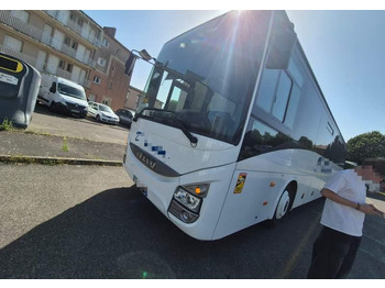 Приміський автобус IVECO Crossway