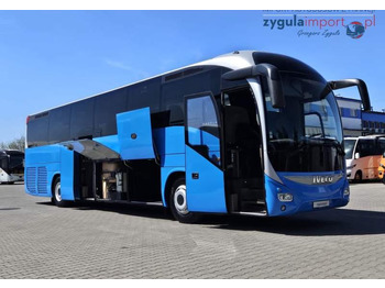 Туристичний автобус IVECO Magelys