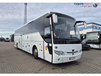 Туристичний автобус TEMSA