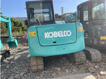 Будівельна техніка KOBELCO