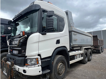 Самоскид вантажівка SCANIA P