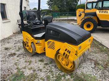 Дорожній каток BOMAG BW120AD-4