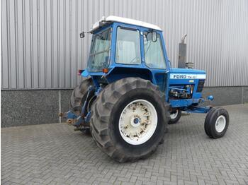 Трактор Ford TW10: фото 1