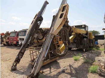 Бурова установка ATLAS