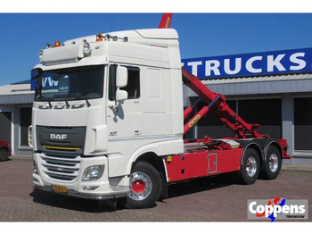 Гаковий мультиліфт вантажівка DAF XF 510