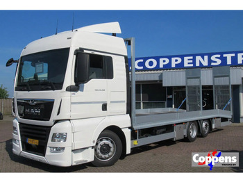 Автовоз вантажівка MAN TGX 26.460